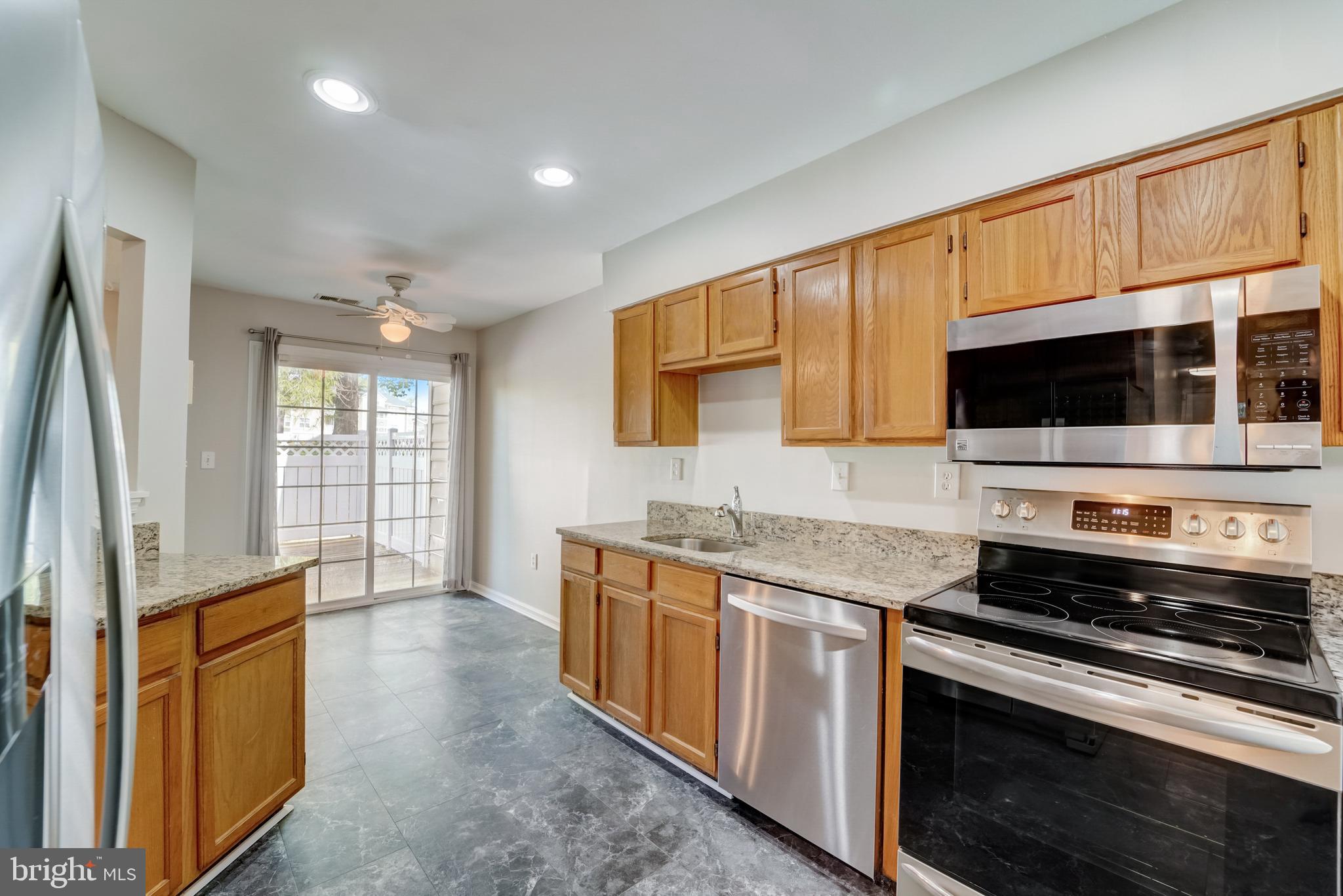 9334 Palmer Place, Unit 23 Laurel, MD 20708 - Photo 10 of 25 Kitchen