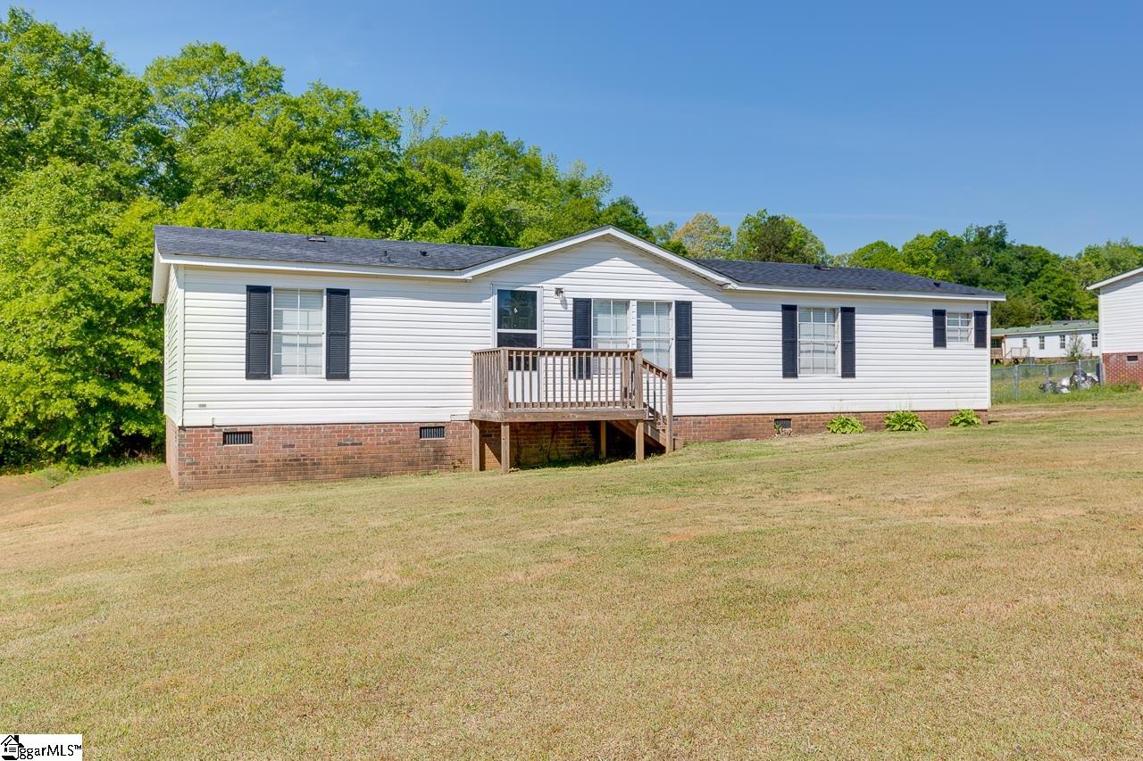145 Sullivan Road Simpsonville, SC 29680 - Photo 2 of 30