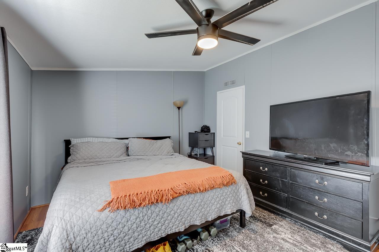 145 Sullivan Road Simpsonville, SC 29680 - Photo 23 of 30