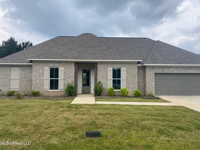 $399,900 | 136 Rockbridge Crossing, Clinton, MS 39056