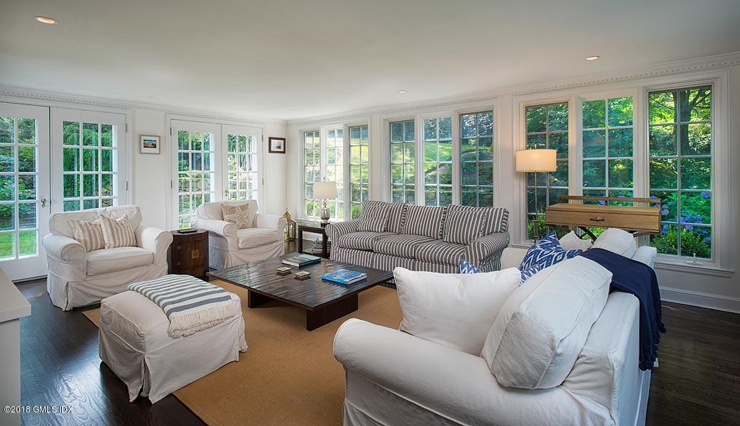 99 Husted Lane Greenwich, CT 06830 - Photo 4 of 18 SOLARIUM