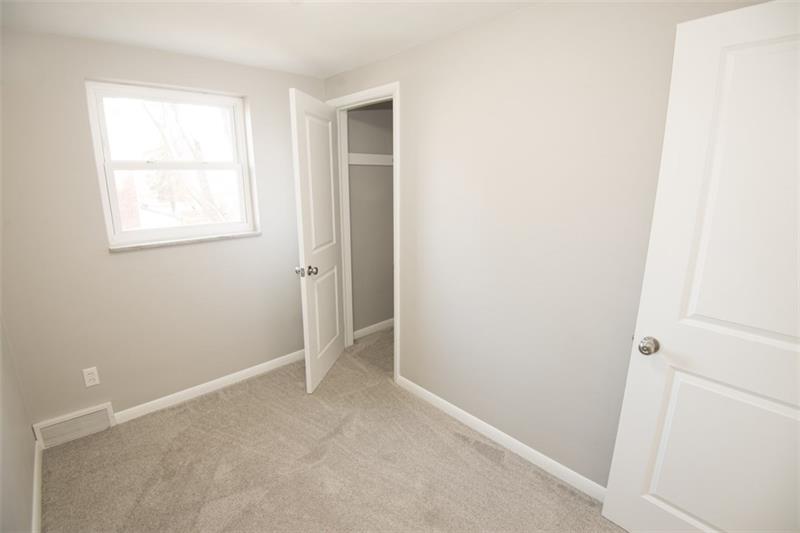218 McClure Road Cheswick, PA 15024 - Photo 21 of 25 4th bedroom!