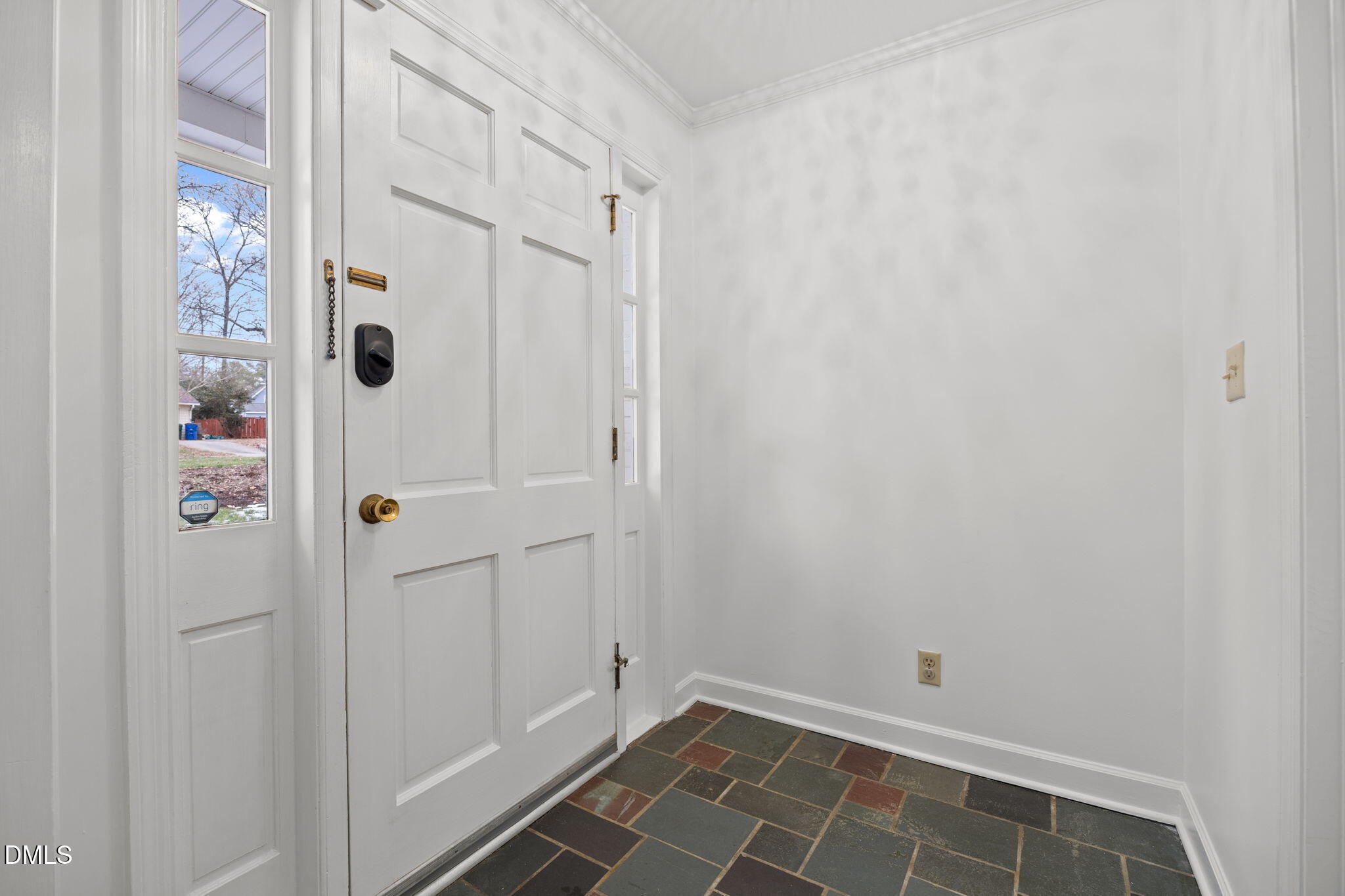 1108 Mayberry Place Raleigh, NC 27609 - Photo 5 of 42 11-web-or-mls-IMG_3121