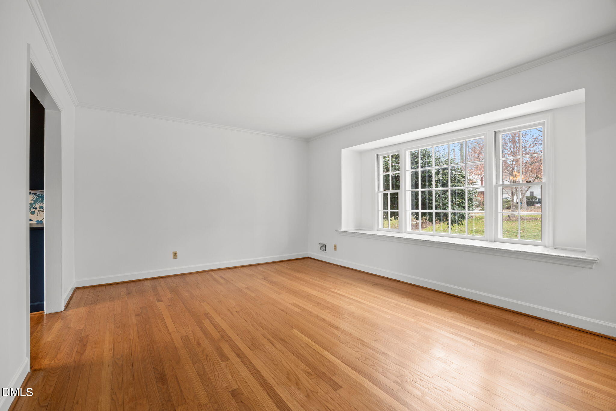 1108 Mayberry Place Raleigh, NC 27609 - Photo 8 of 42 31-web-or-mls-IMG_3190