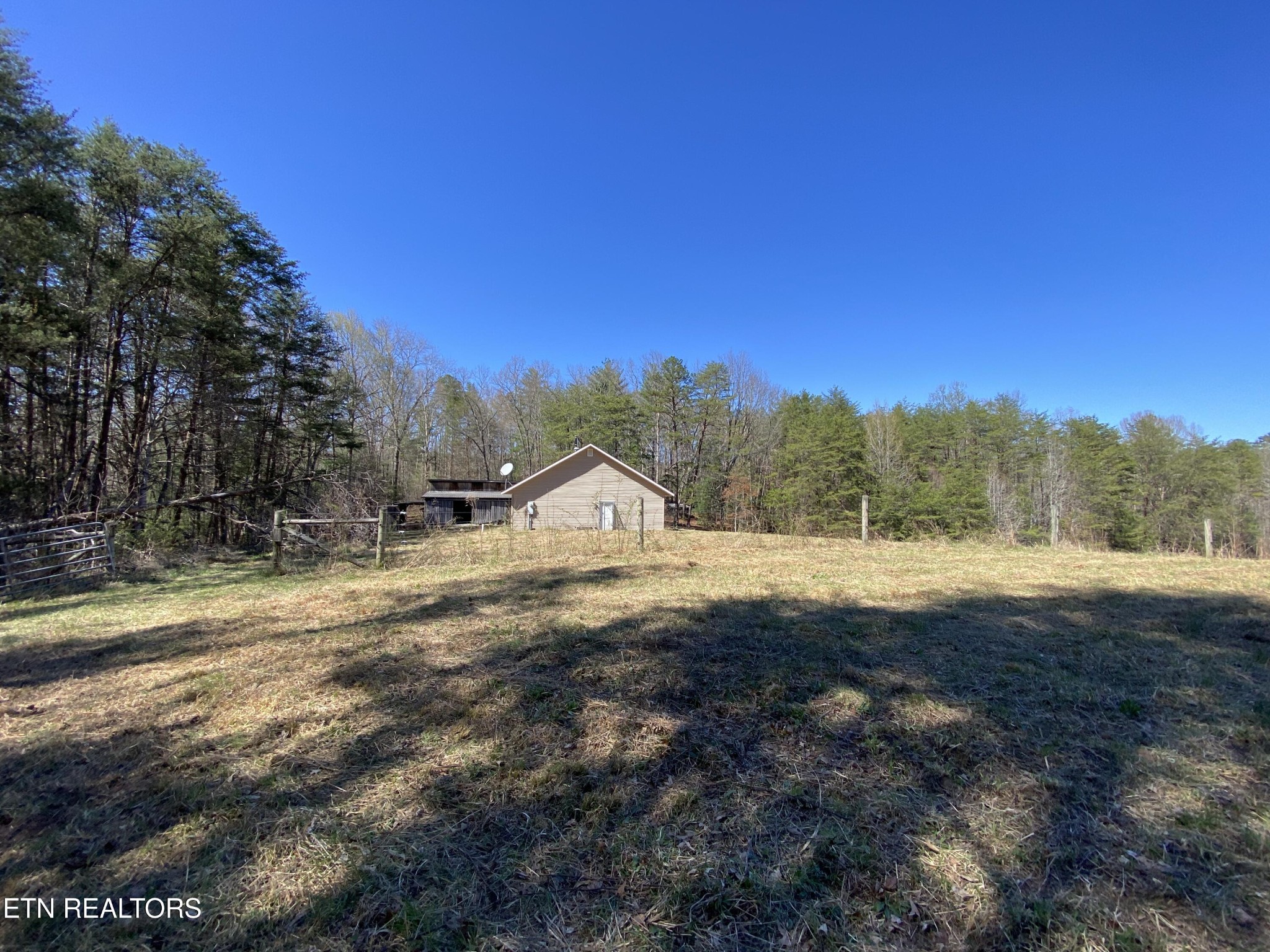 188 Dalton Branch Road Tellico Plains, TN 37385 - Photo 37 of 42