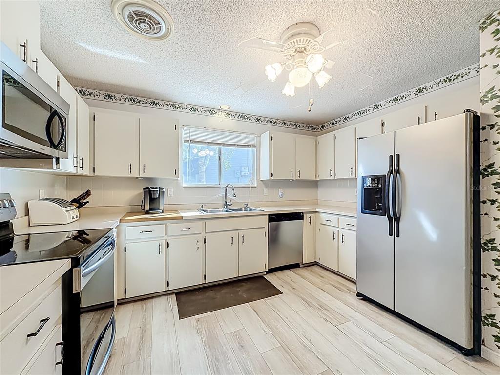 8695 Southwest 116th Street Road Ocala, FL 34481 - Photo 14 of 41