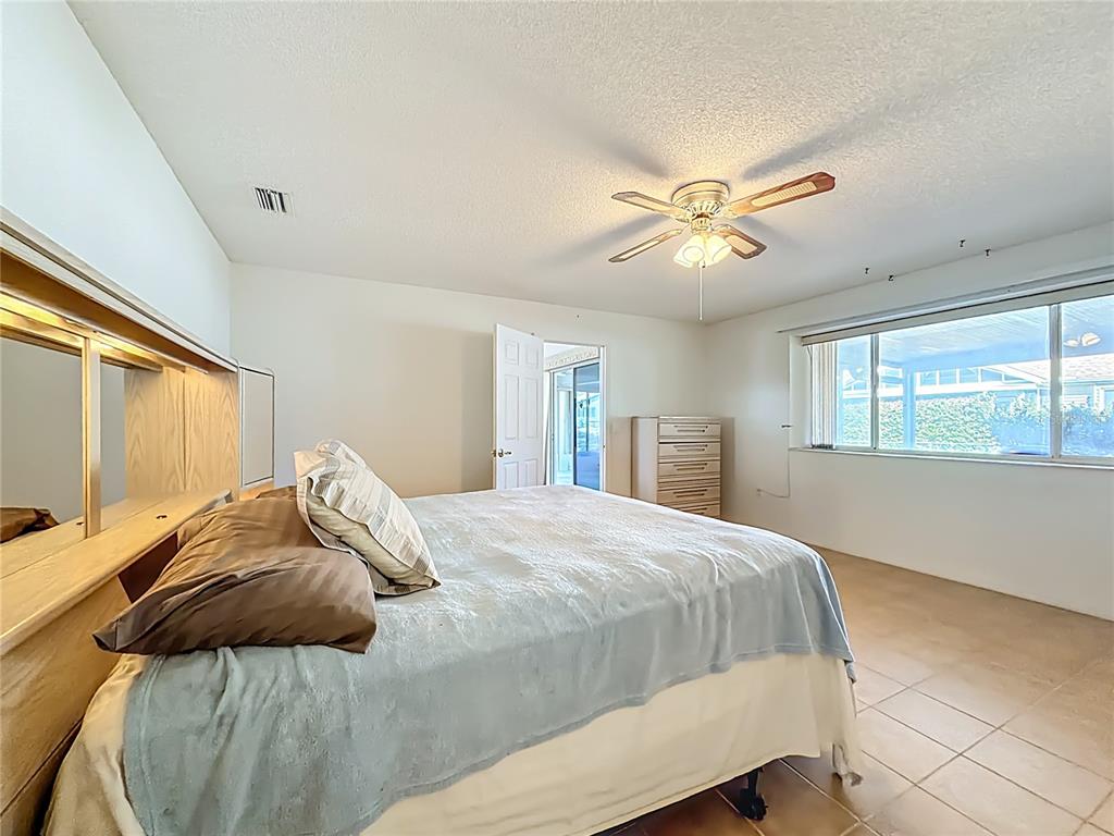 8695 Southwest 116th Street Road Ocala, FL 34481 - Photo 16 of 41