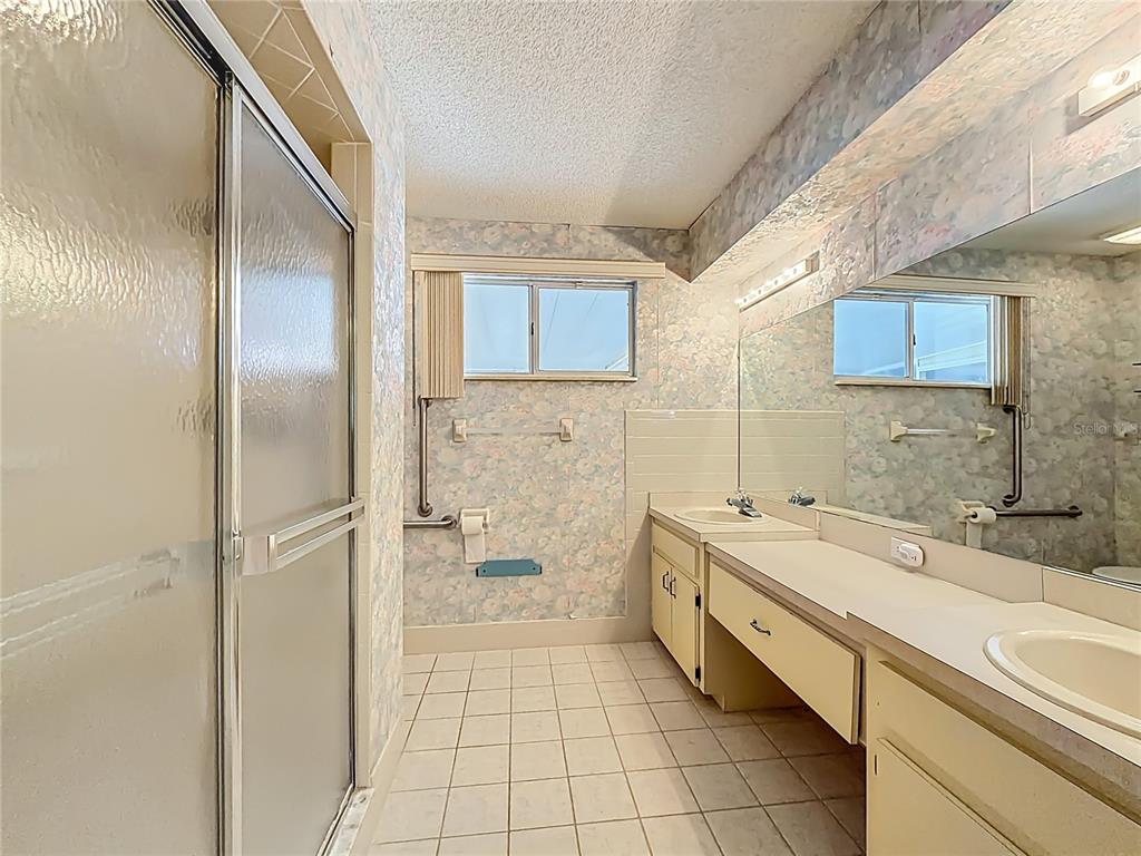 8695 Southwest 116th Street Road Ocala, FL 34481 - Photo 19 of 41