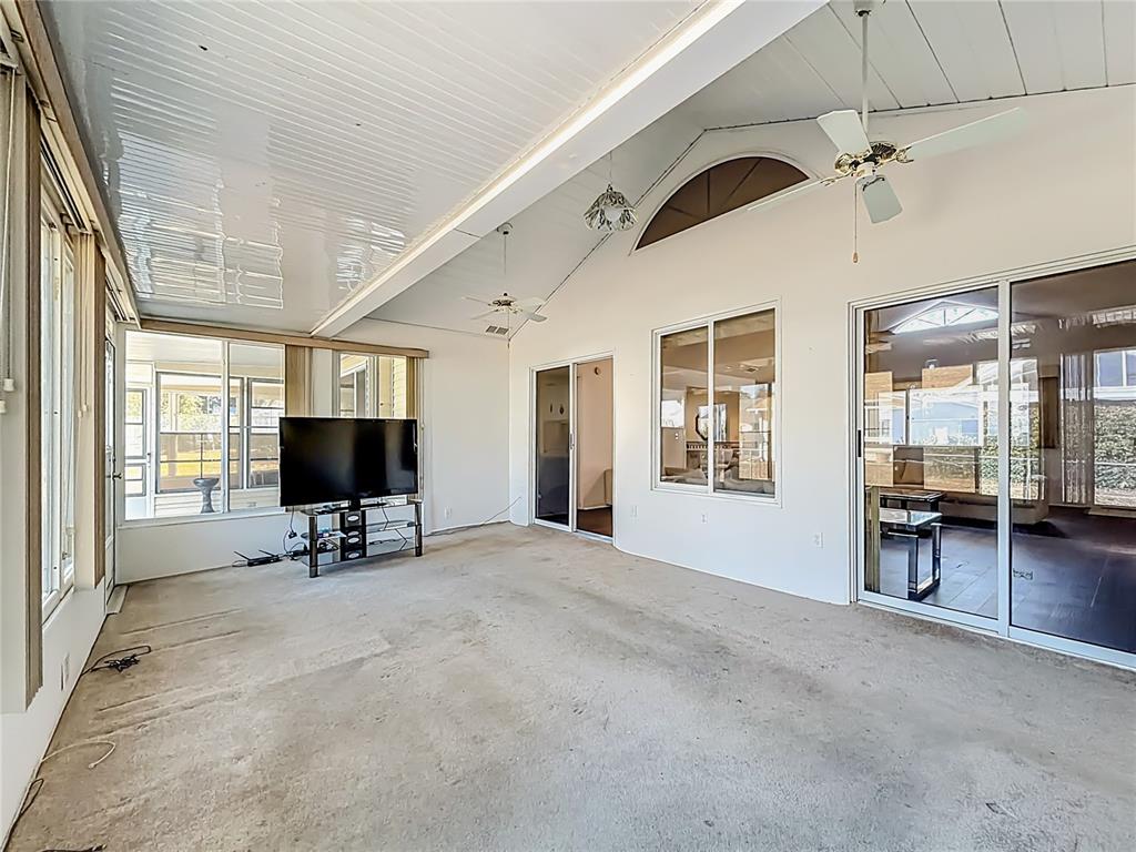 8695 Southwest 116th Street Road Ocala, FL 34481 - Photo 30 of 41