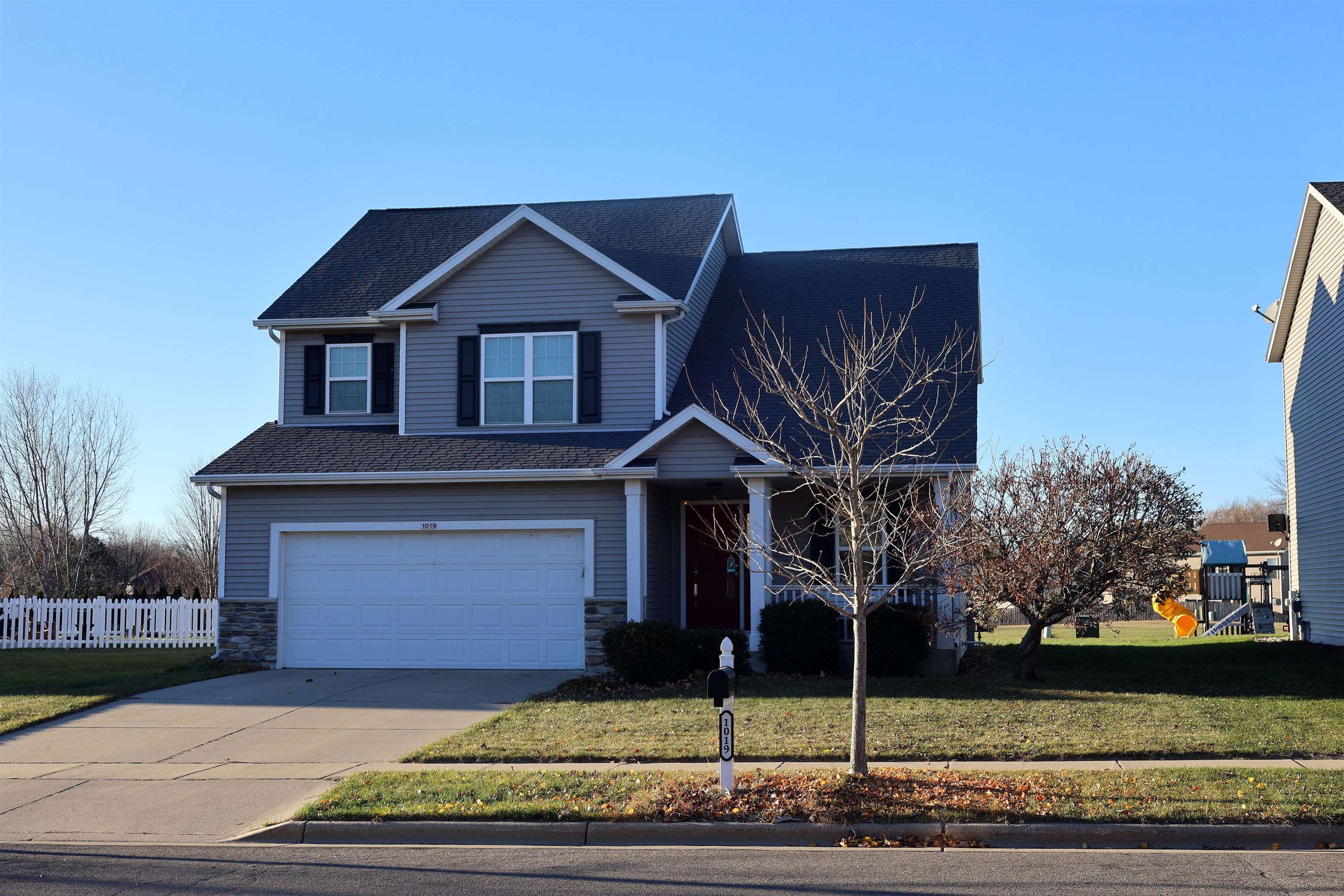 1019 High Street Lake Mills, WI 53551 - Photo 4 of 90