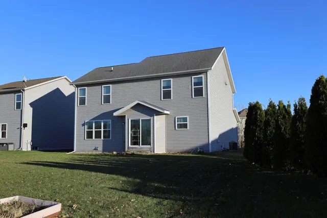 $425,000 | 1019 High Street, Lake Mills, WI 53551