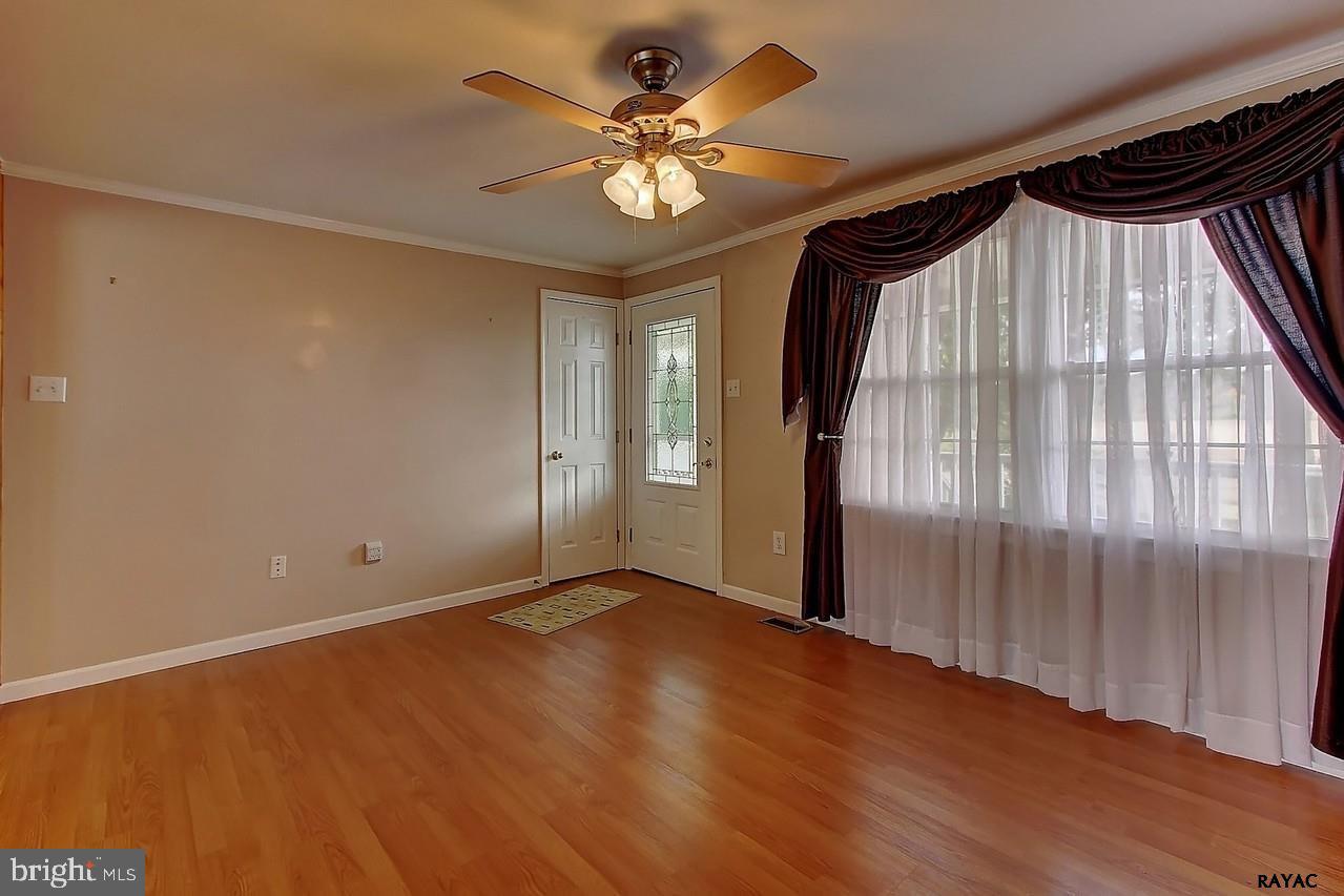 1461 Kbs Road Spring Grove, PA 17362 - Photo 13 of 27