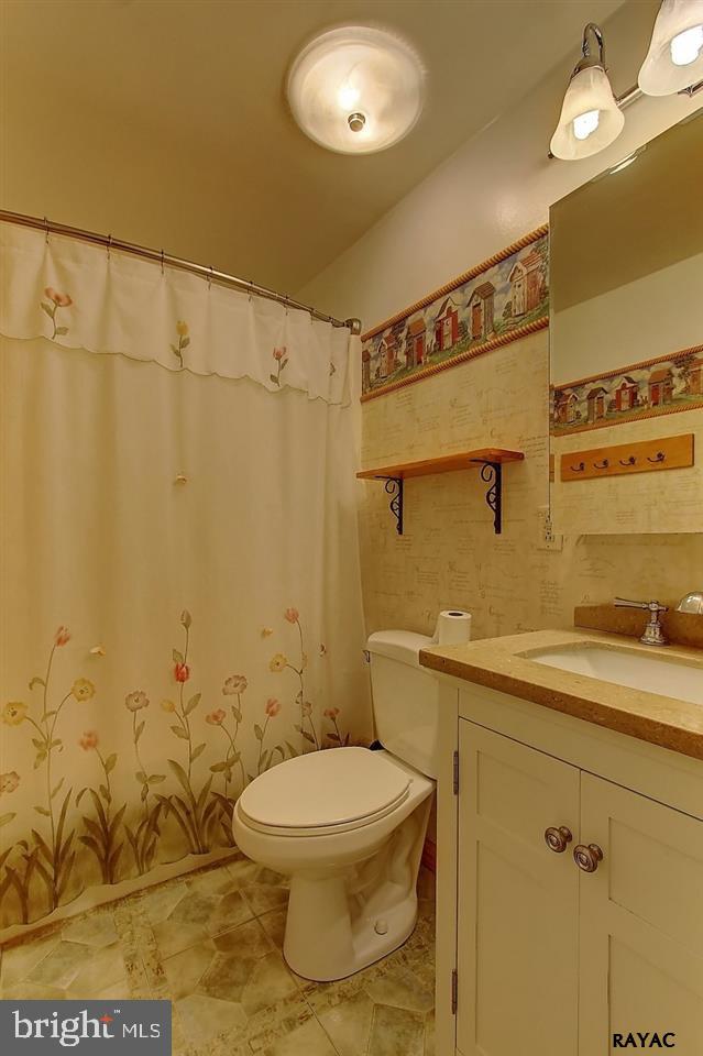 1461 Kbs Road Spring Grove, PA 17362 - Photo 24 of 27