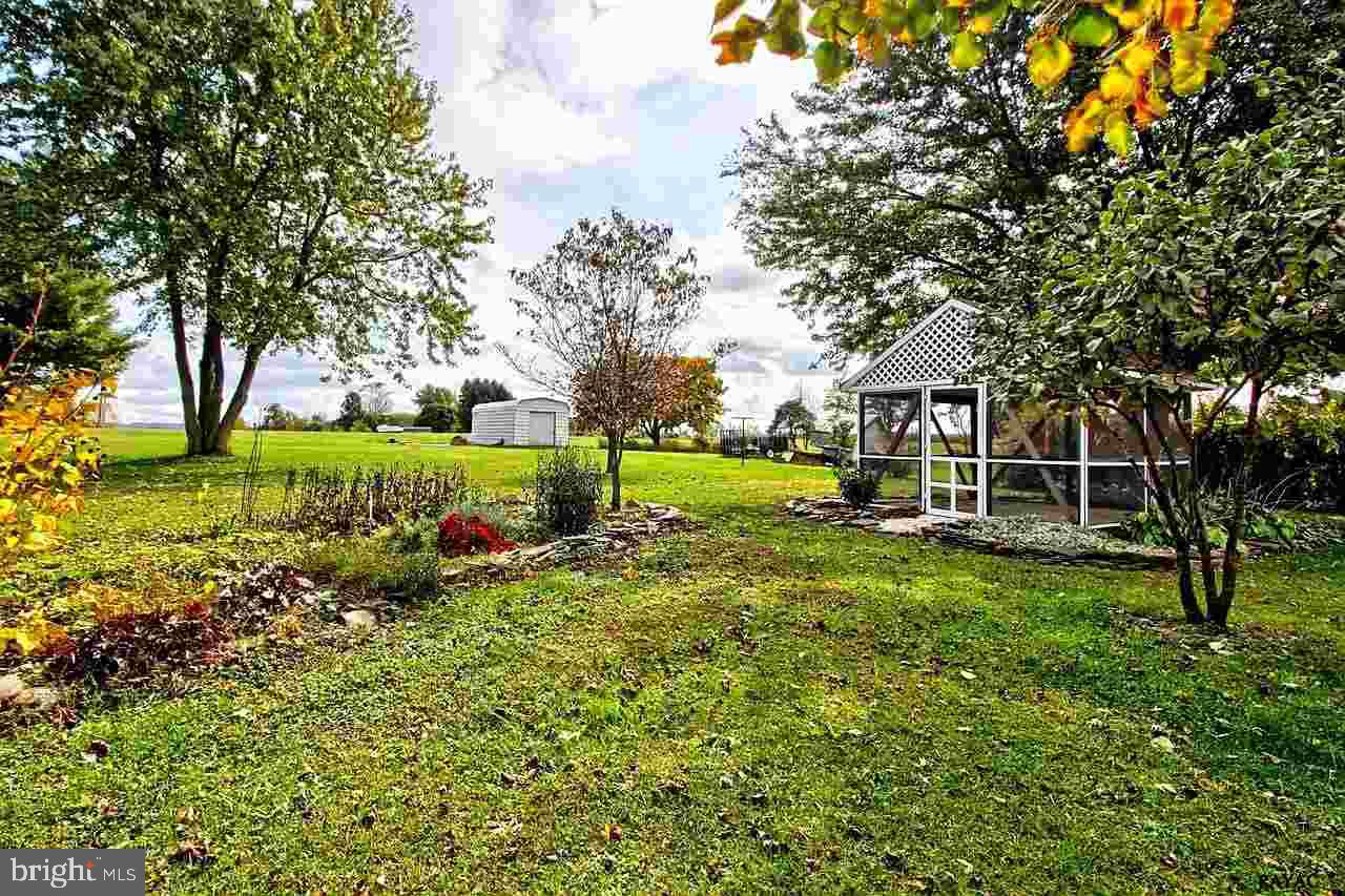 1461 Kbs Road Spring Grove, PA 17362 - Photo 9 of 27