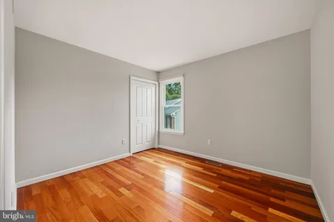 $899,900 | 5016 Brampton Parkway, Ellicott City, MD 21043