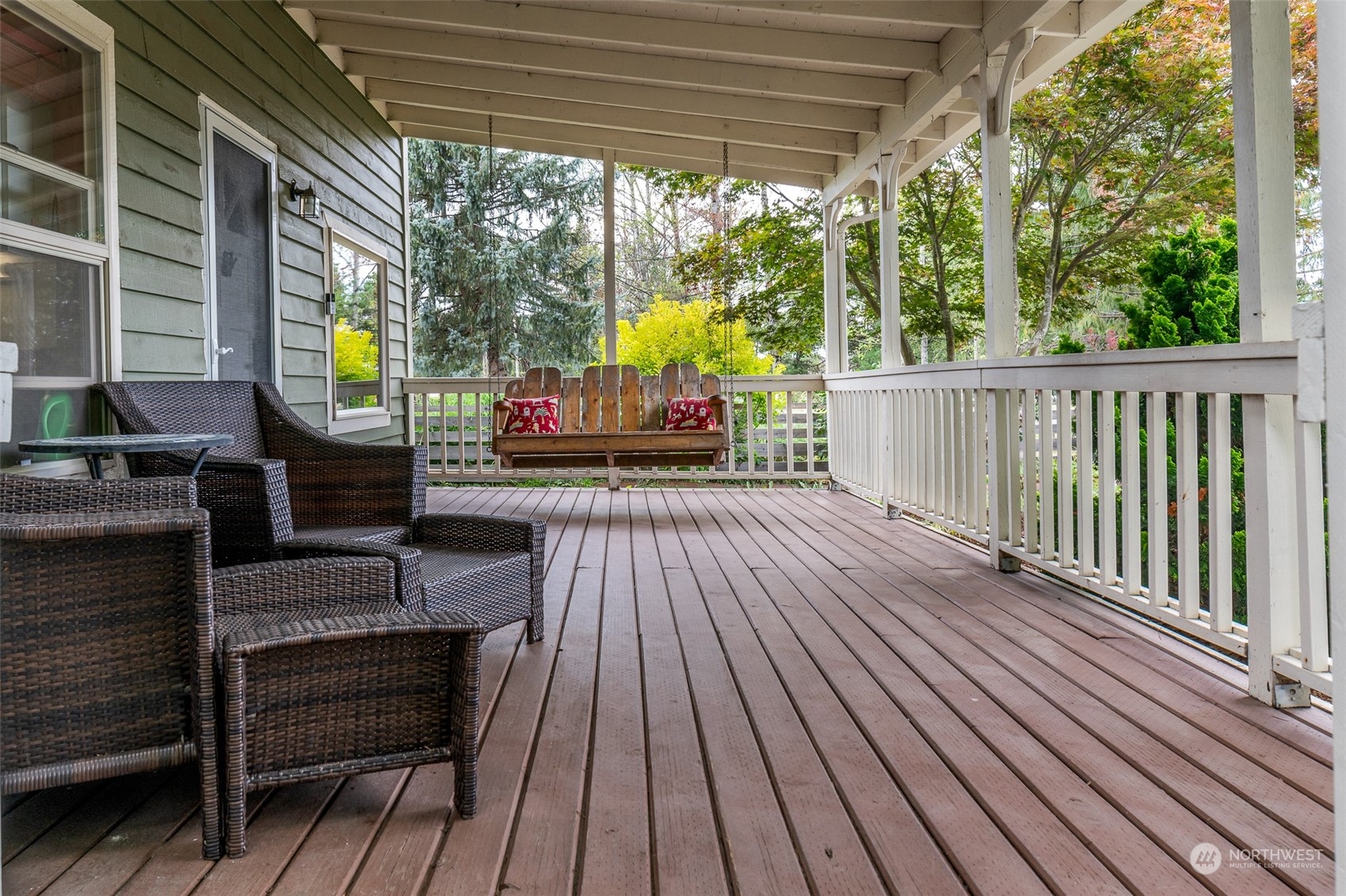 6283 Noon Road Everson, WA 98247 - Photo 26 of 40 a view of a balcony with furniture