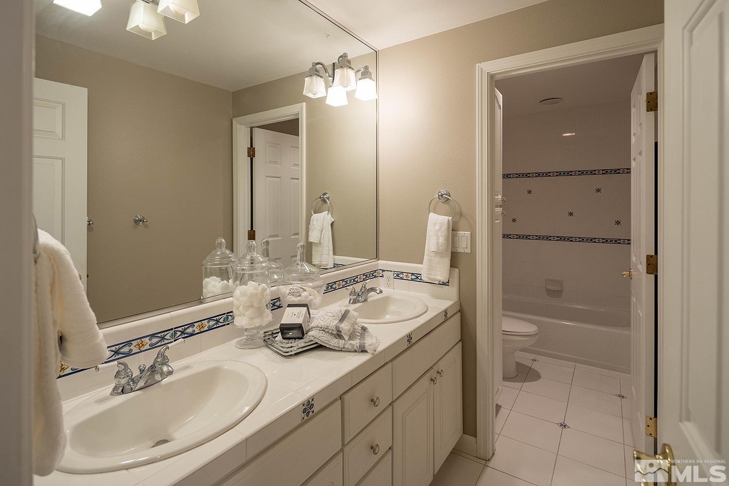3335 Sierra Crest Way Reno, NV 89519 - Photo 19 of 40 Photo 19