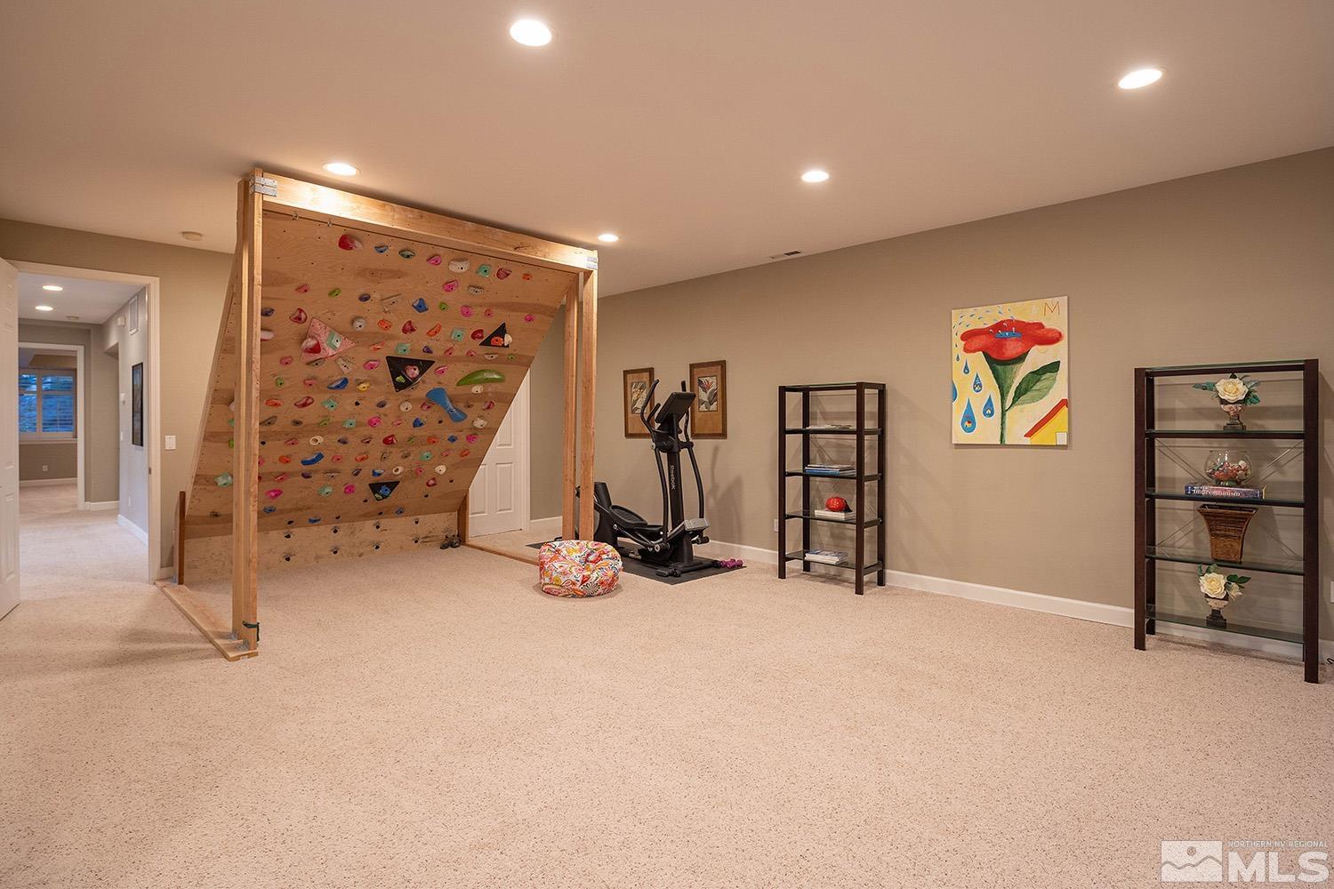 3335 Sierra Crest Way Reno, NV 89519 - Photo 38 of 40 Photo 38