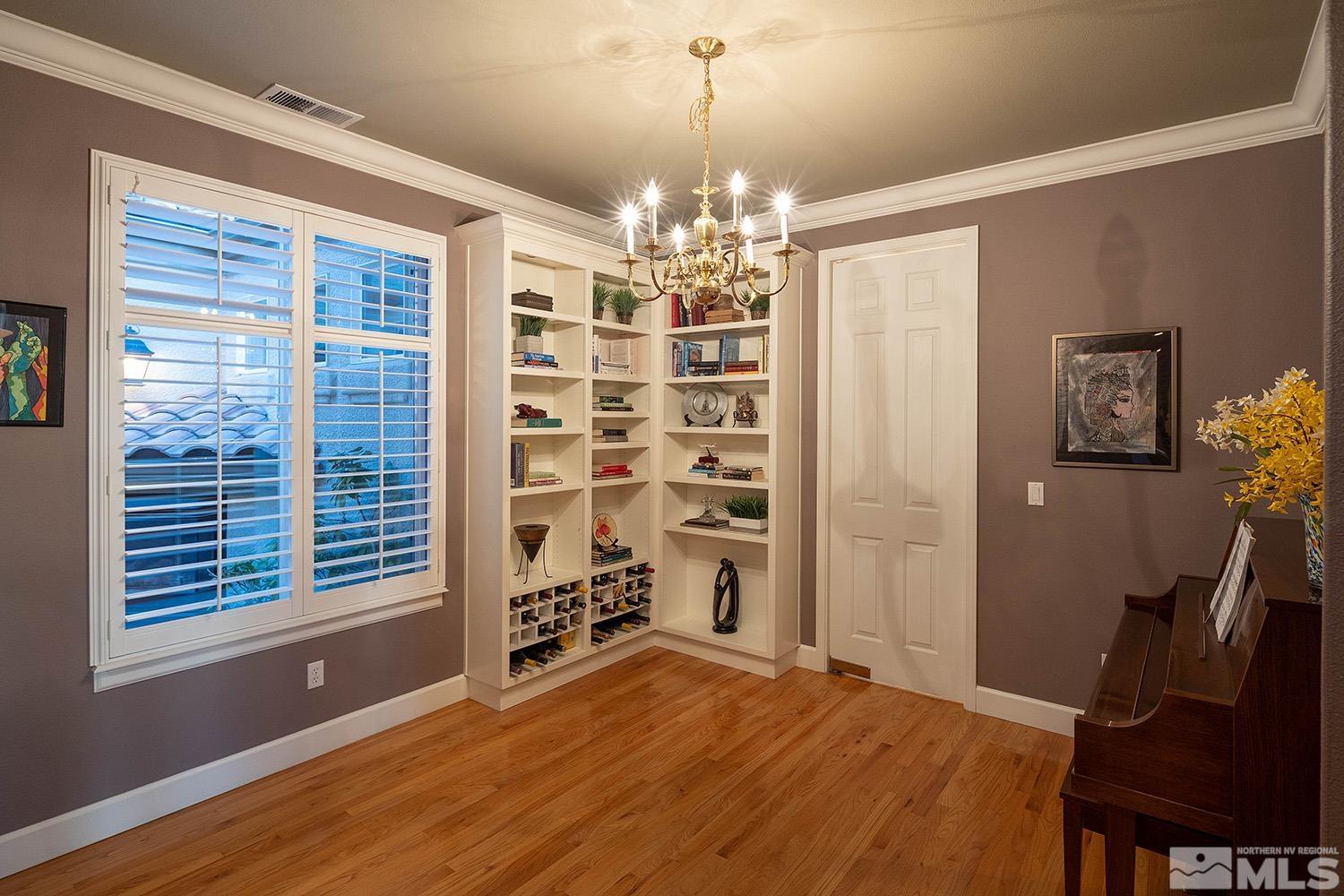 3335 Sierra Crest Way Reno, NV 89519 - Photo 9 of 40 Photo 9