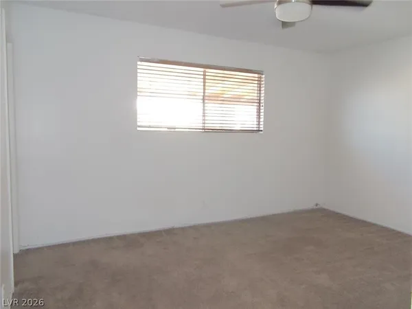 $2,000 | 6236 Silverfield Drive, Las Vegas, NV 89103