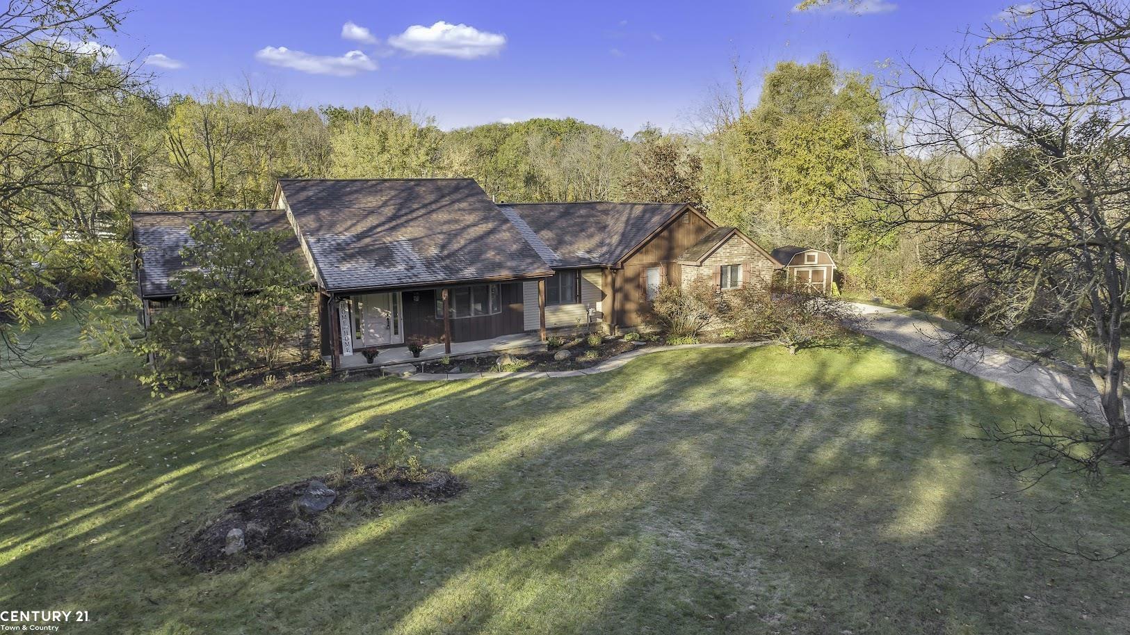 785 Townsend Road Leonard, MI 48367 - Photo 43 of 51