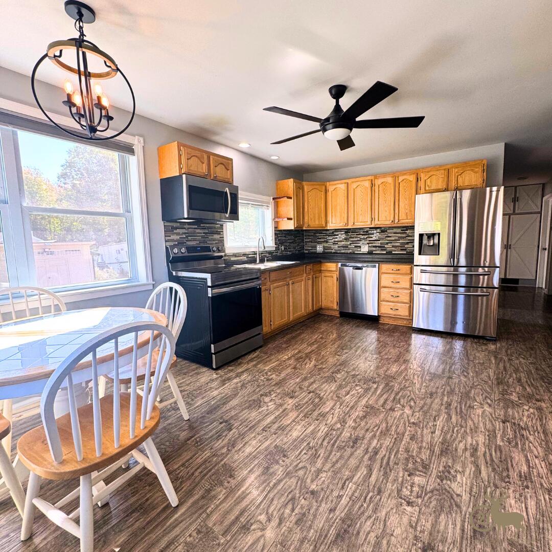1016 Main Road Carmel, ME 04419 - Photo 12 of 41 4