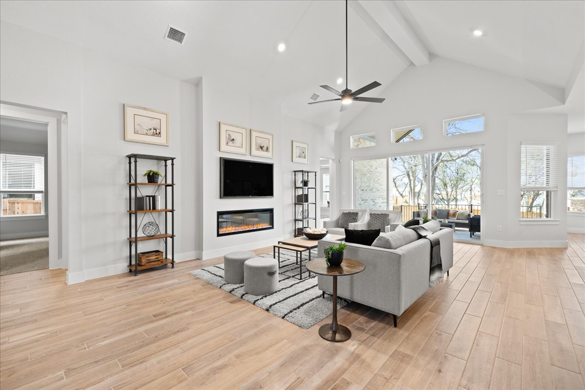 209 Firethorn Road Marble Falls, TX 78654 - Photo 3 of 18 REPRESENTATIVE PHOTO