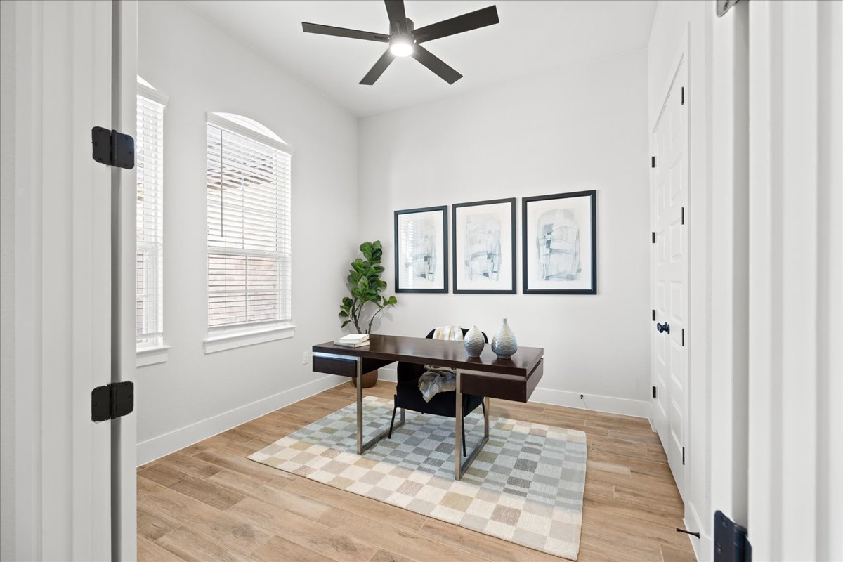 209 Firethorn Road Marble Falls, TX 78654 - Photo 7 of 18 REPRESENTATIVE PHOTO