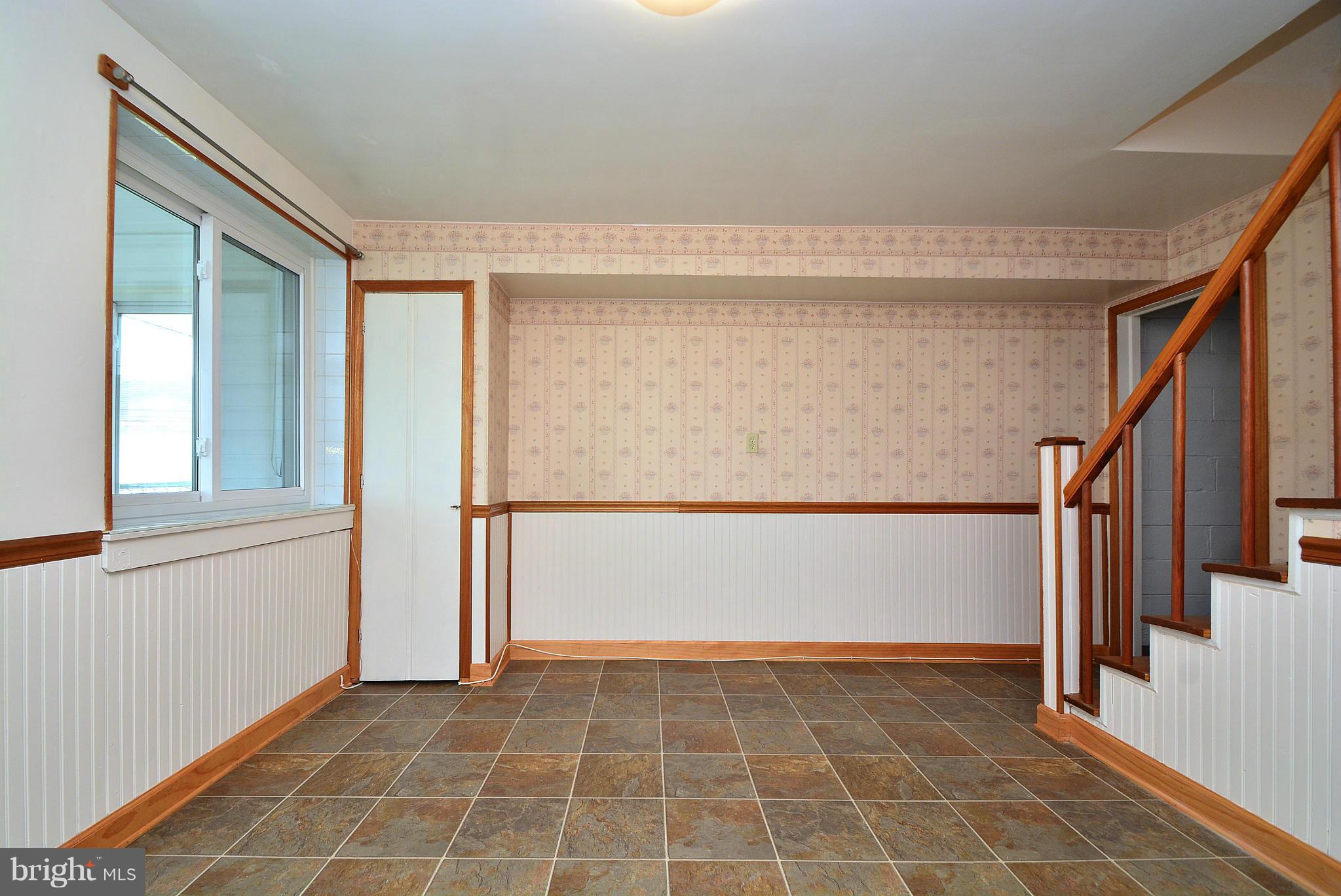 1807 Dunmere Road Baltimore, MD 21222 - Photo 20 of 30 Kitchen