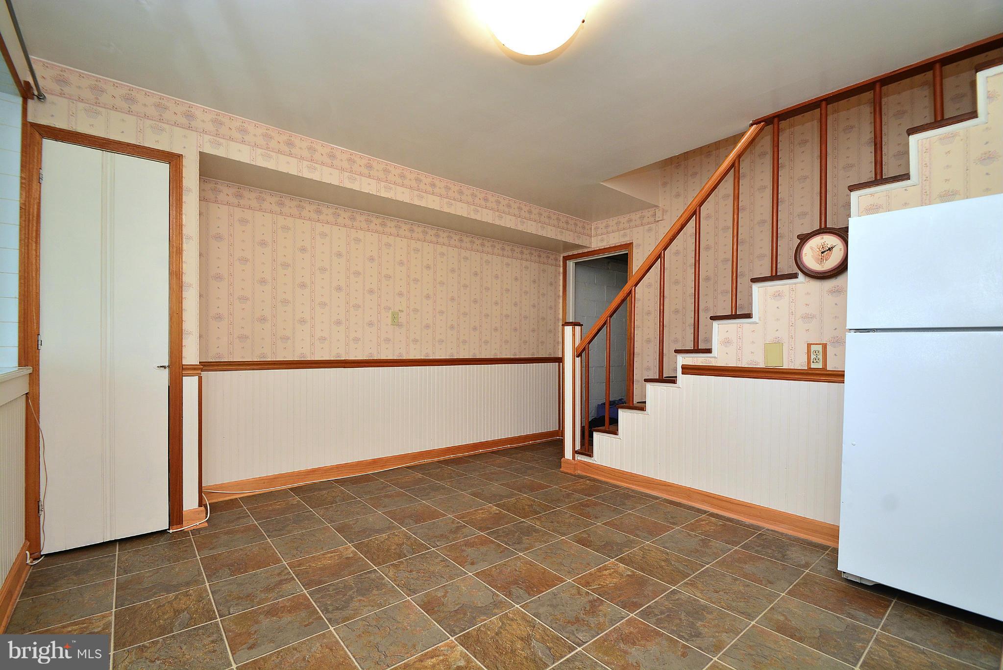 1807 Dunmere Road Baltimore, MD 21222 - Photo 21 of 30 Kitchen