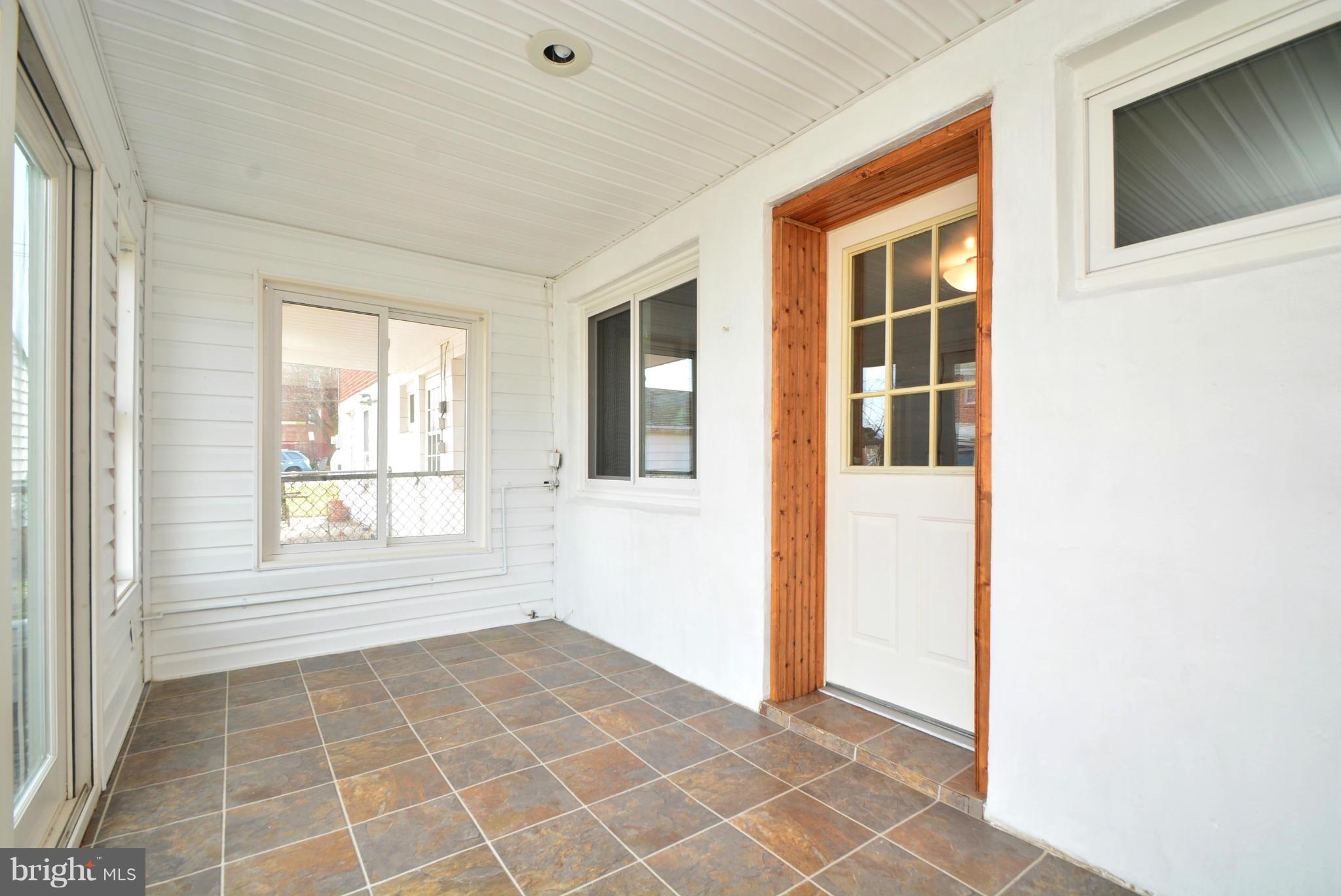 1807 Dunmere Road Baltimore, MD 21222 - Photo 26 of 30 Sun Room