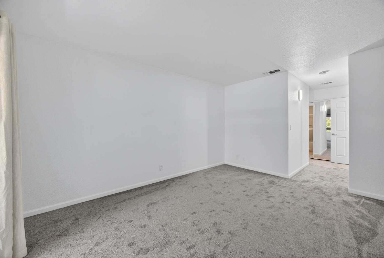 6239 Riverside Boulevard, Unit 2 Sacramento, CA 95831 - Photo 27 of 42