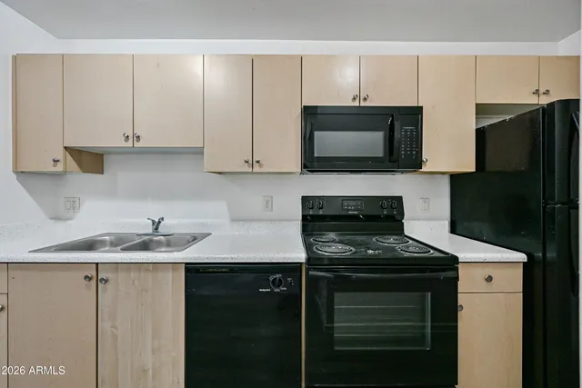 $1,399 | 3065 North 67th Avenue, Unit 236, Phoenix, AZ 85033