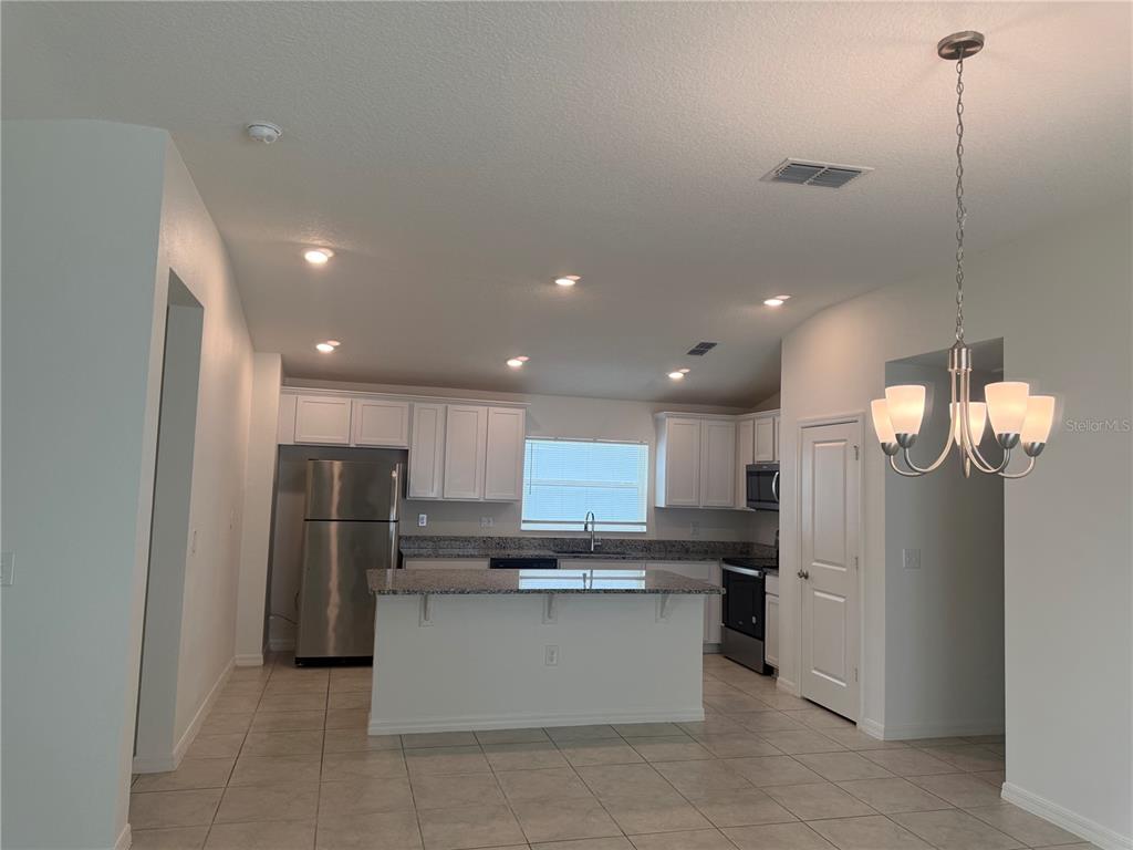 711 Scrub Oak Hammock Road Davenport, FL 33837 - Photo 7 of 25