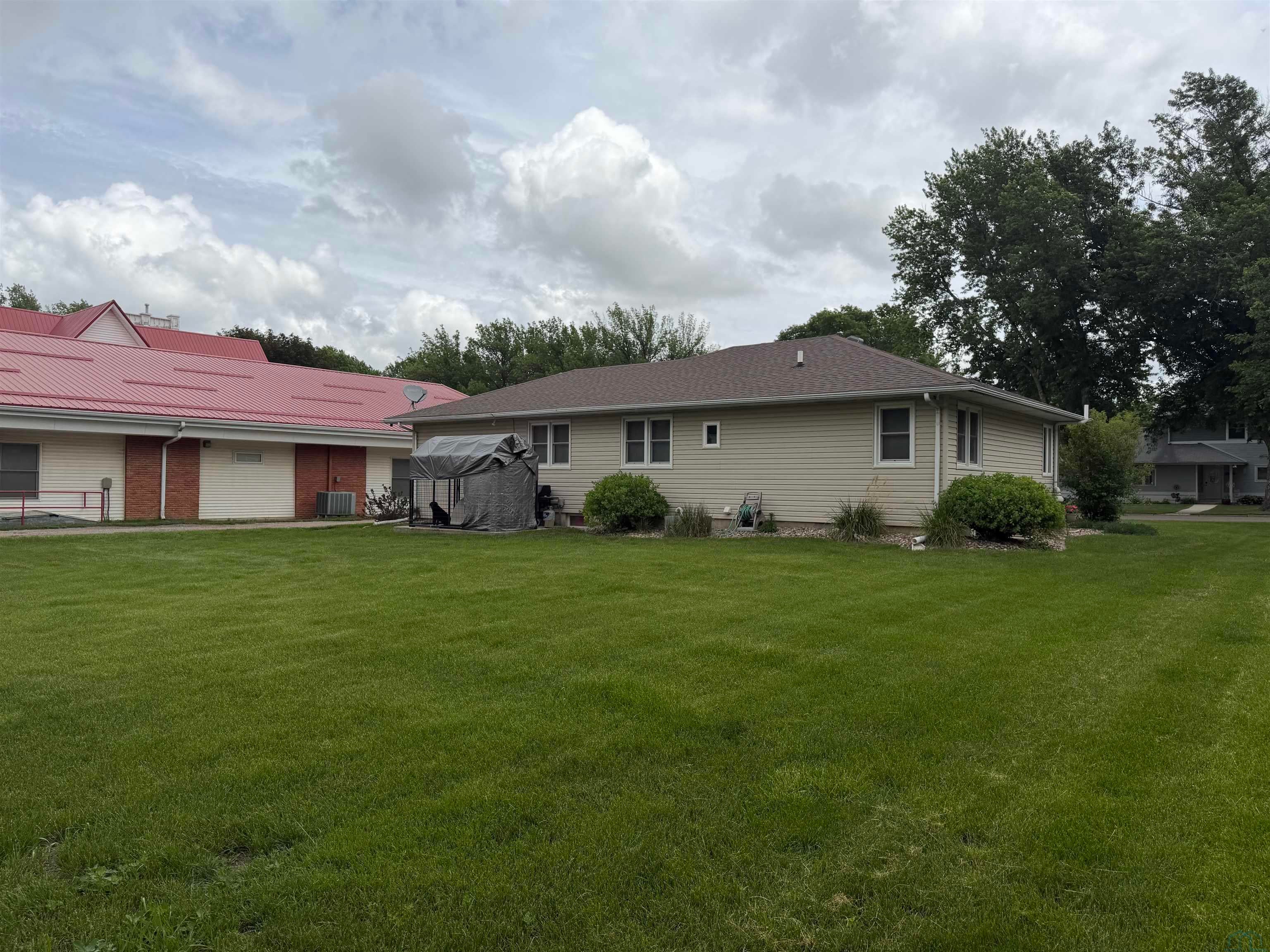 331 4th Street Akron, IA 51001 - Photo 3 of 44 Gallery Image 3