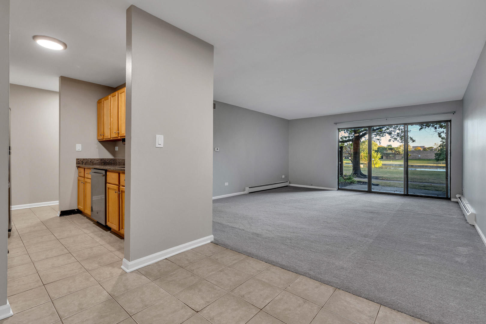 1919 Prairie Square, Unit 32 Schaumburg, IL 60173 - Photo 12 of 25