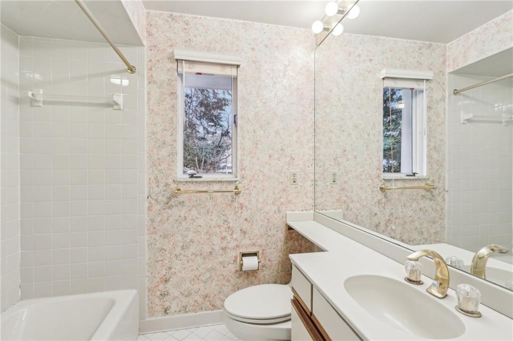 205 Buckingham Road Pittsburgh, PA 15215 - Photo 19 of 50 Gallery Image 19