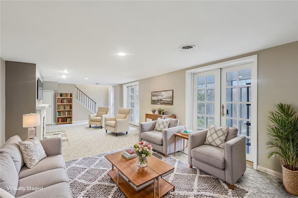 205 Buckingham Road Pittsburgh, PA 15215 - Photo 33 of 50 Gallery Image 33