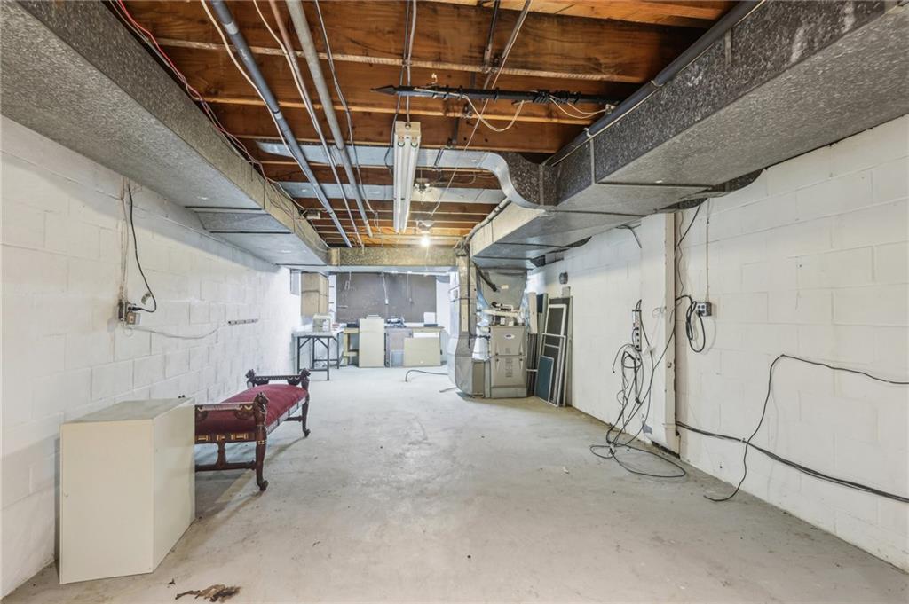 205 Buckingham Road Pittsburgh, PA 15215 - Photo 40 of 50 Gallery Image 40