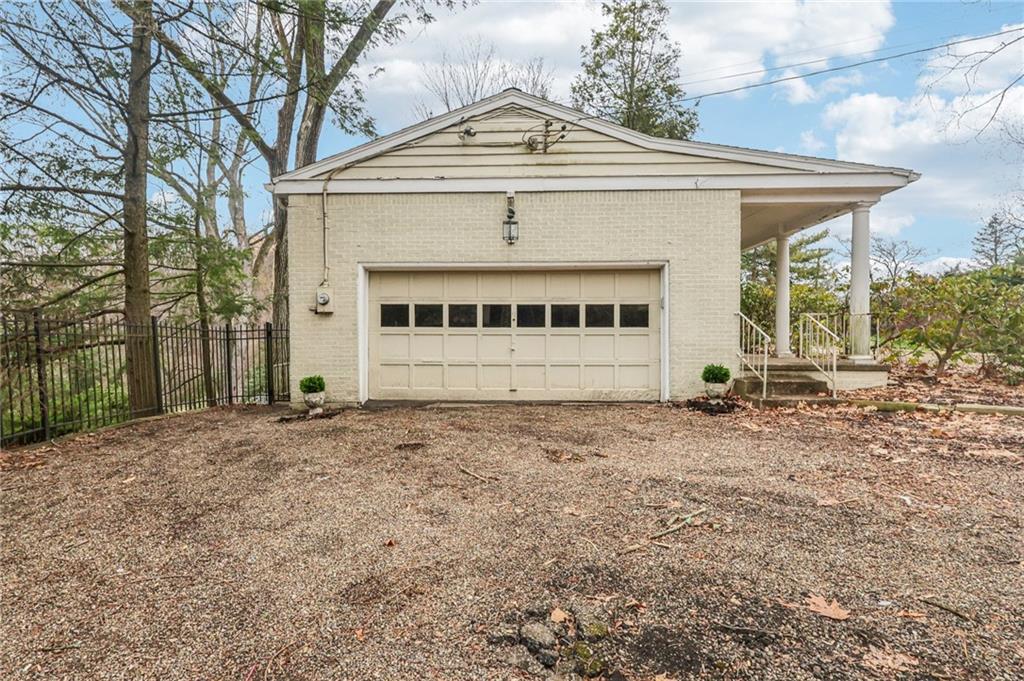 205 Buckingham Road Pittsburgh, PA 15215 - Photo 7 of 50 Gallery Image 7