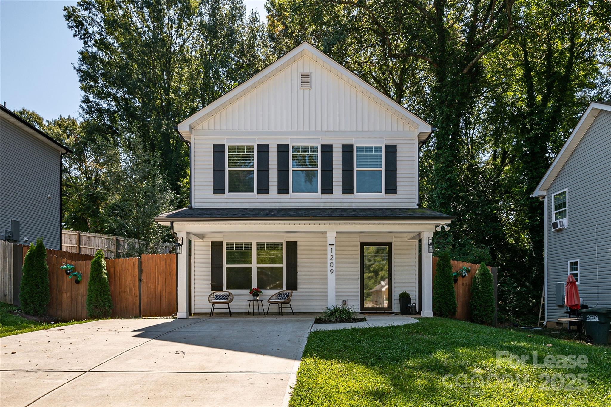 1209 Gaston Avenue Gastonia, NC 28052 - Photo 1 of 47