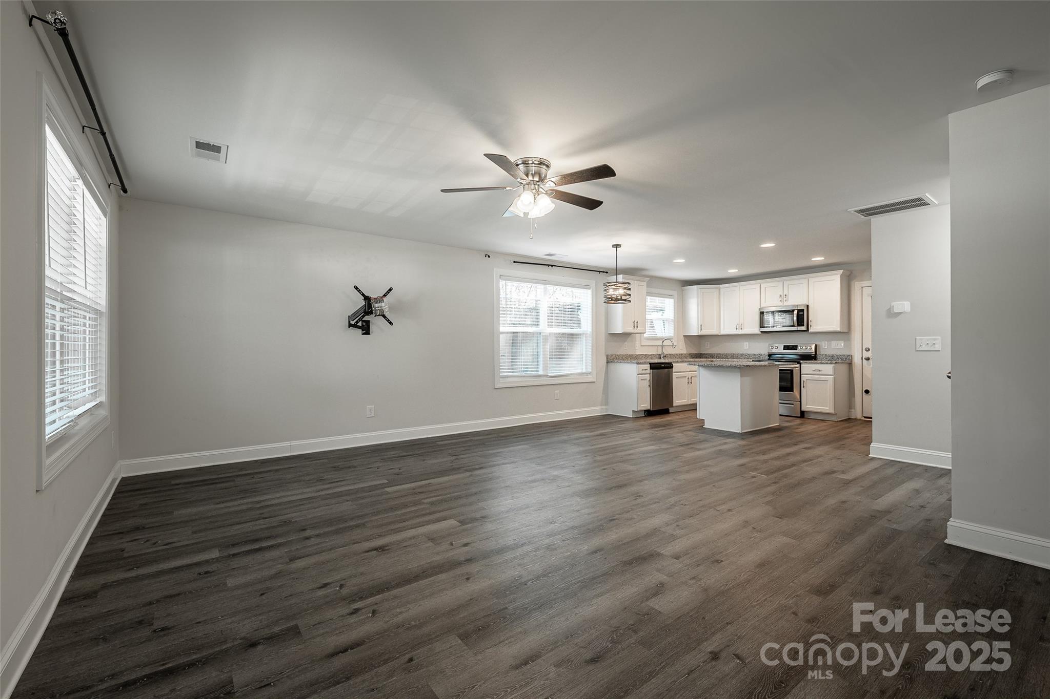 1209 Gaston Avenue Gastonia, NC 28052 - Photo 2 of 47