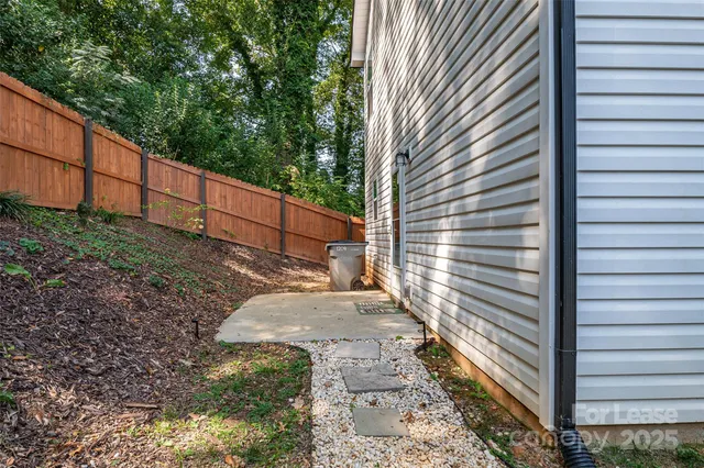 $1,650 | 1209 Gaston Avenue, Gastonia, NC 28052