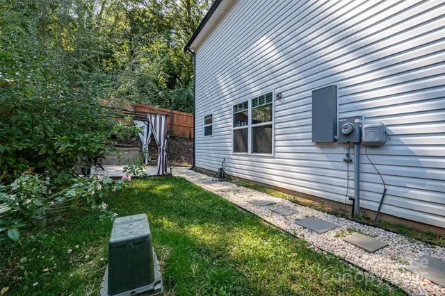 $1,650 | 1209 Gaston Avenue, Gastonia, NC 28052