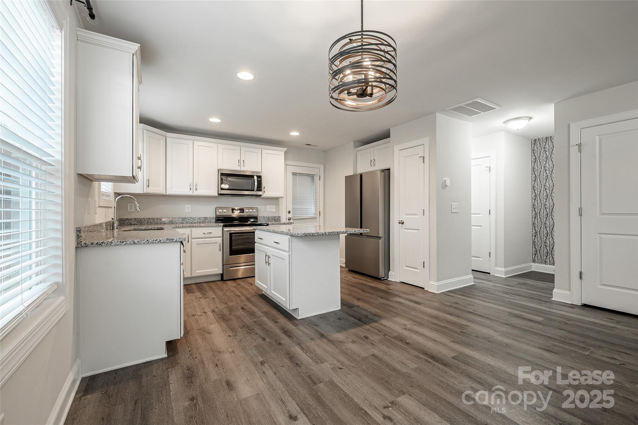 1209 Gaston Avenue Gastonia, NC 28052 - Photo 5 of 47