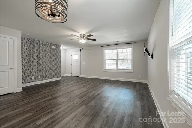 $1,650 | 1209 Gaston Avenue, Gastonia, NC 28052