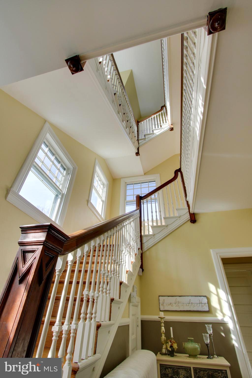 1011 South Rolling Road Baltimore, MD 21228 - Photo 7 of 42 Stairs to 2nd and 3rd floor