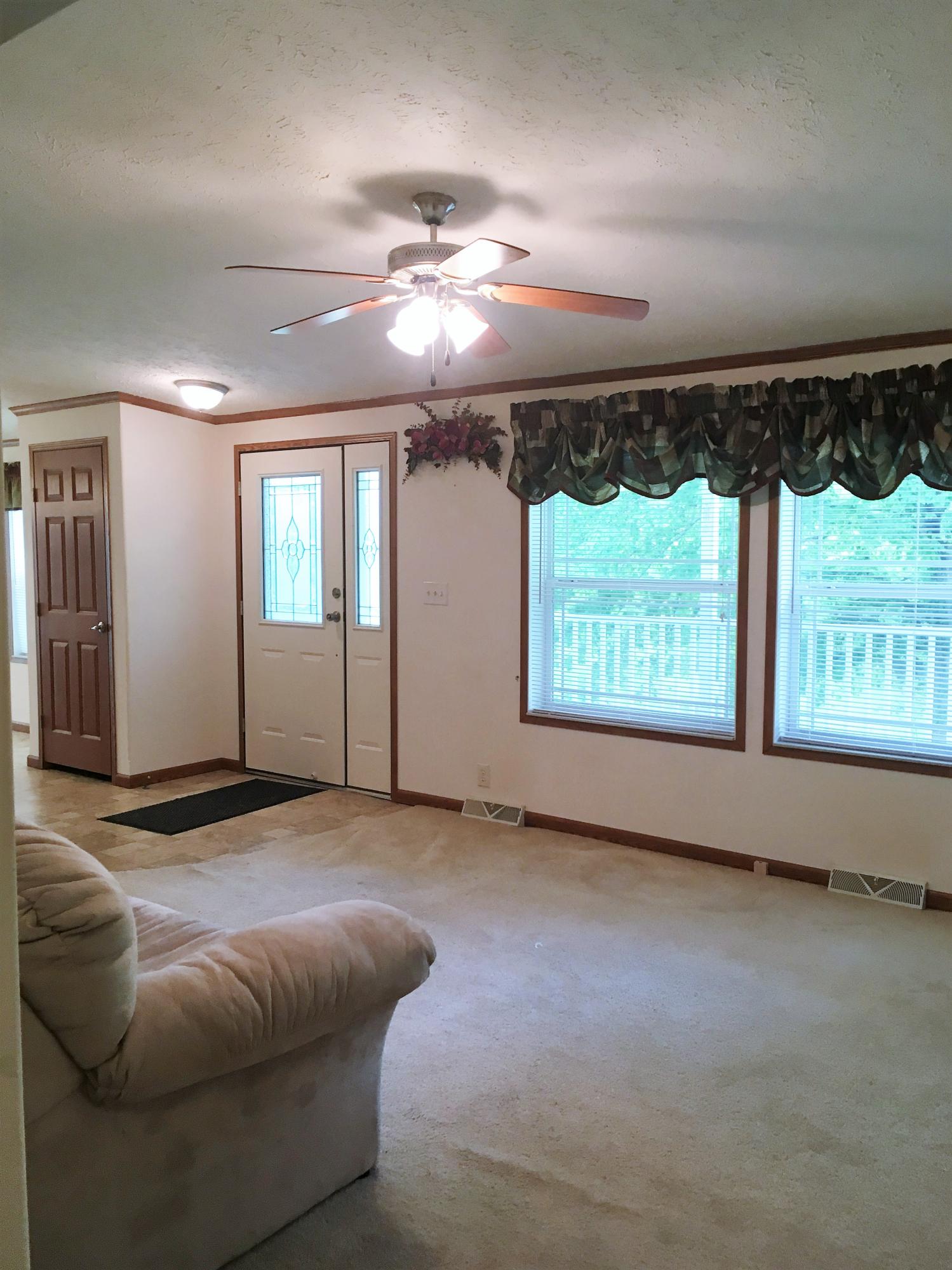 143 Howard Human Road Lancing, TN 37770 - Photo 18 of 34 IMG_0223