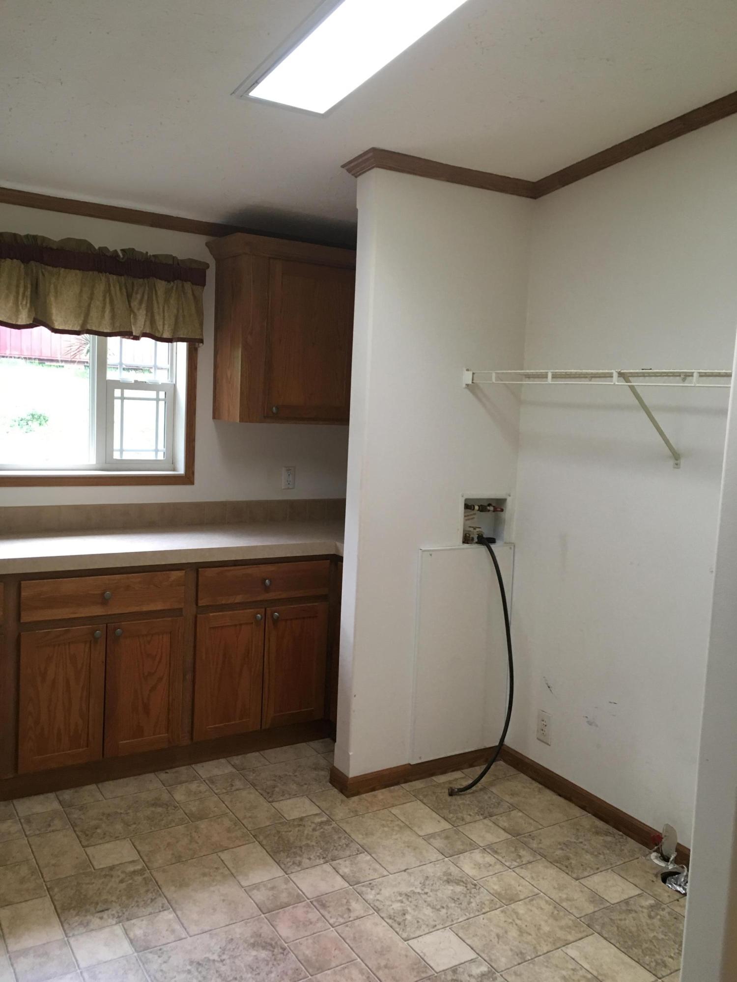 143 Howard Human Road Lancing, TN 37770 - Photo 25 of 34 IMG_0203