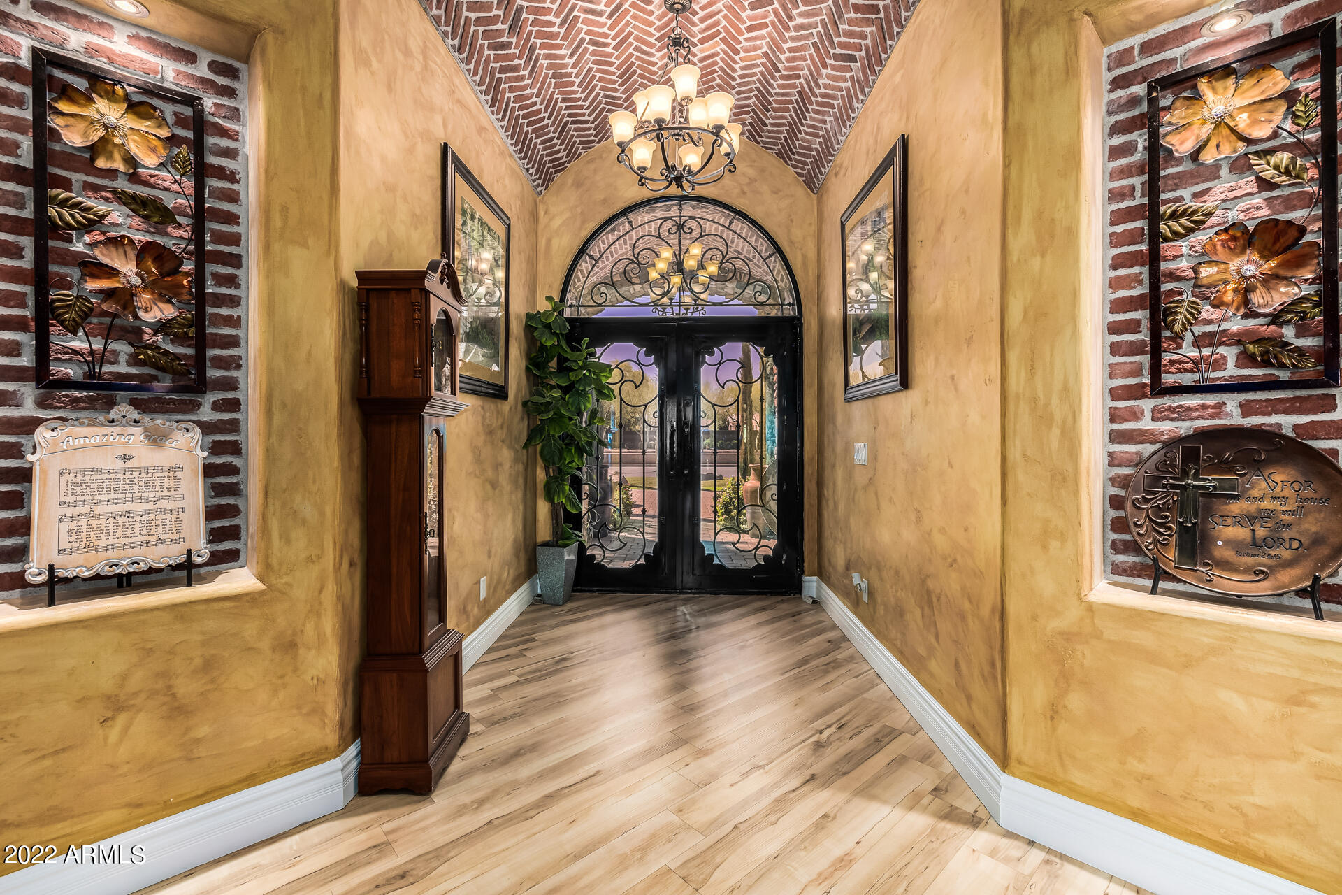 10304 West Thomas Road Avondale, AZ 85392 - Photo 13 of 128 9 - Thomas